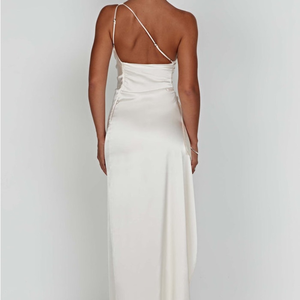 Ariel Ivory Maxi Dress
